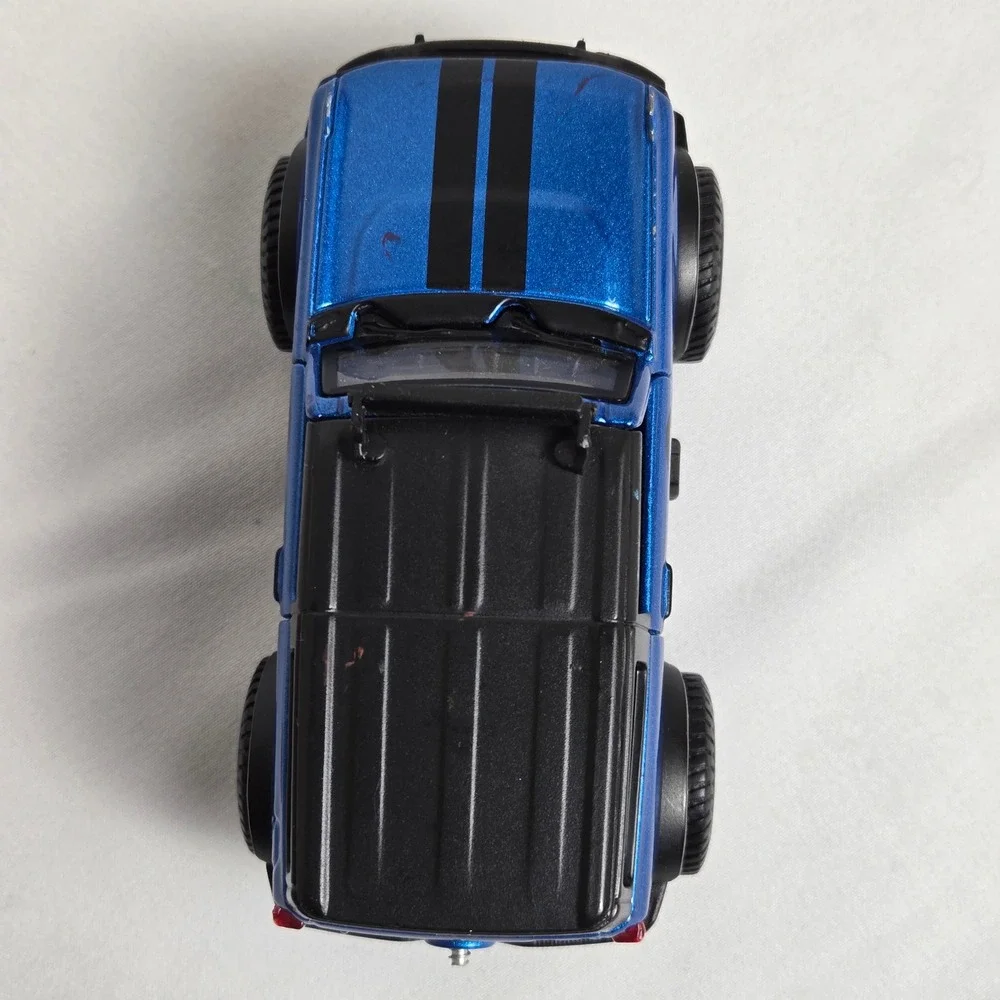 Maisto Off Road Truck Adventure‎ Force Ford Bronco Diecast Model 1/40 Scale Flaw